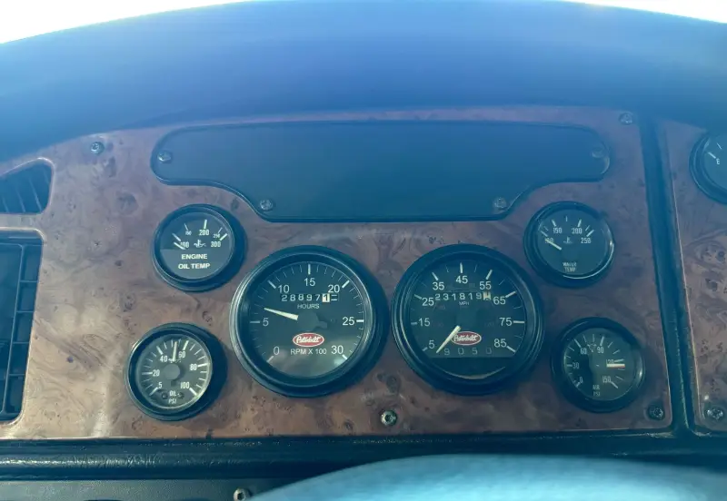 2005 Peterbilt 357 photo 44