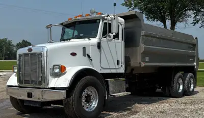 2005 Peterbilt 357