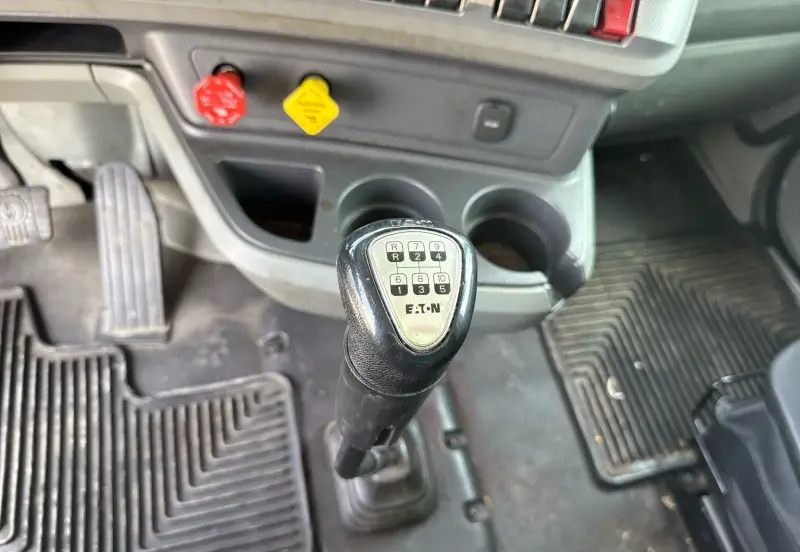 2020 Kenworth T880 photo 39