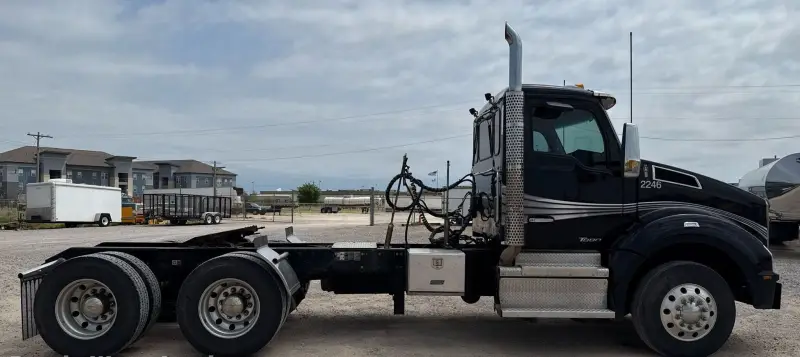 2020 Kenworth T880 photo 4