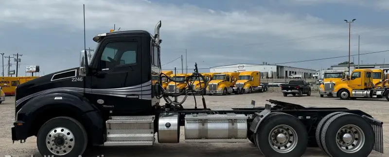 2020 Kenworth T880 photo 8