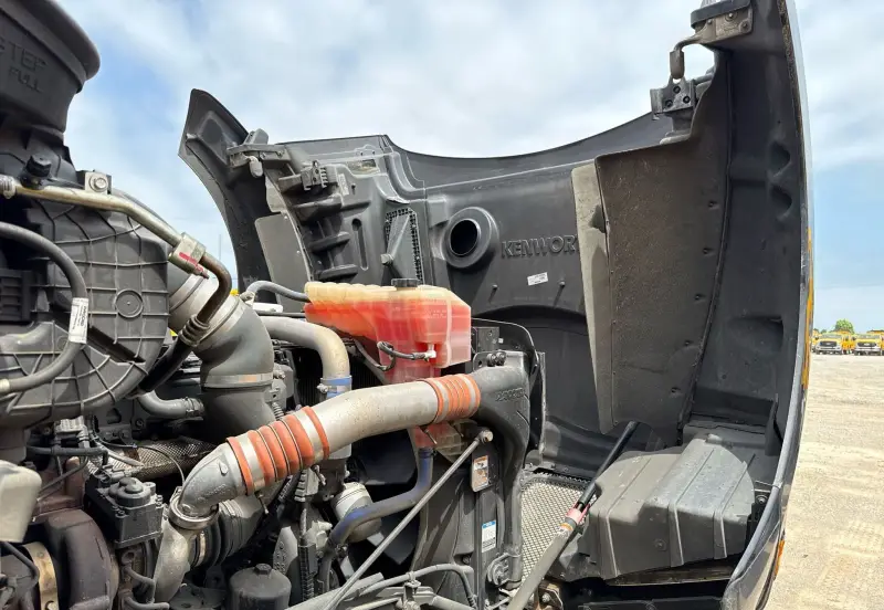 2020 Kenworth T880 photo 57