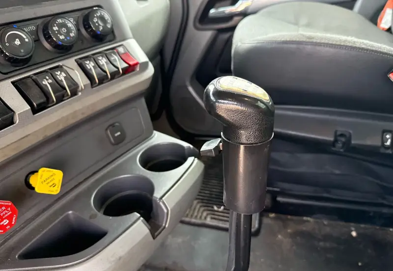 2020 Kenworth T880 photo 40