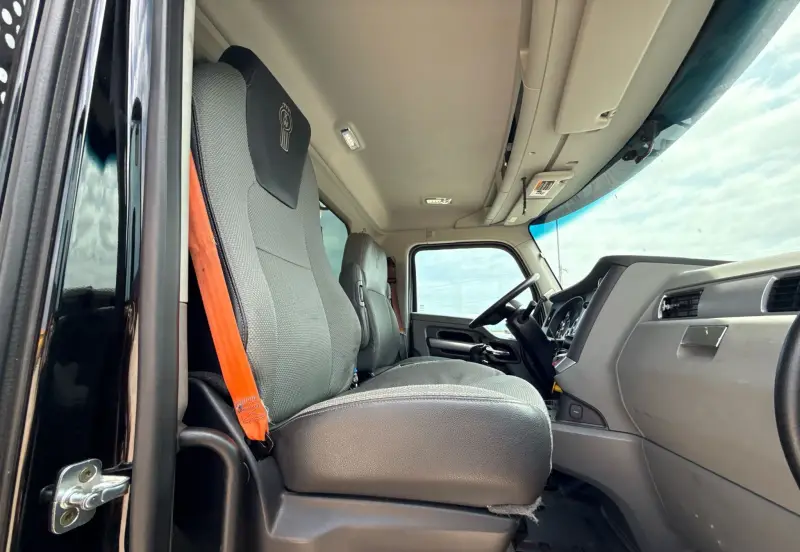 2020 Kenworth T880 photo 47