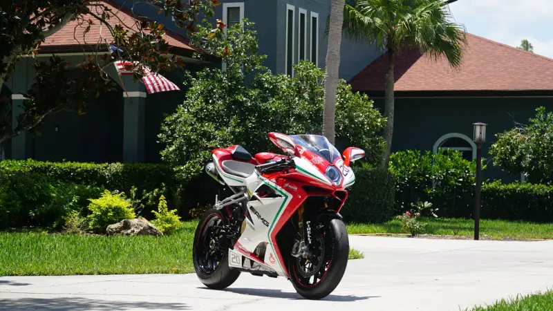 2015 MV Agusta F4 photo 33