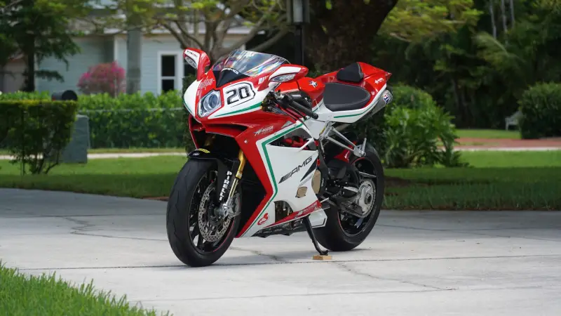 2015 MV Agusta F4 photo 17