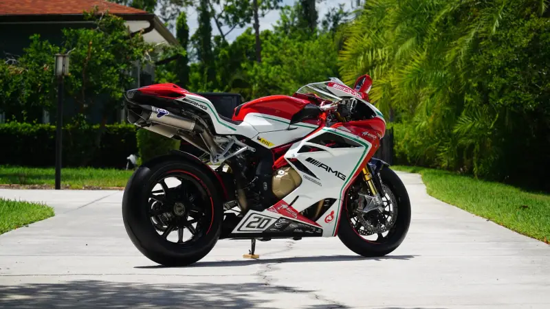 2015 MV Agusta F4 photo 21