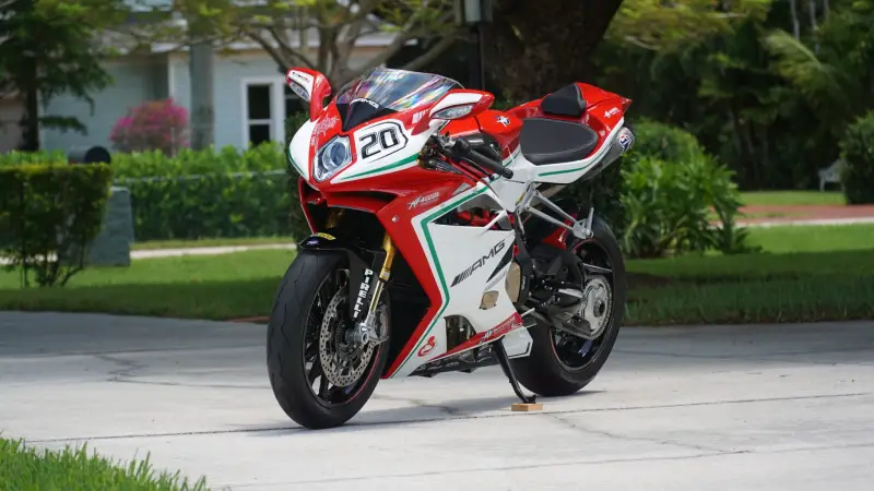 2015 MV Agusta F4 photo 18