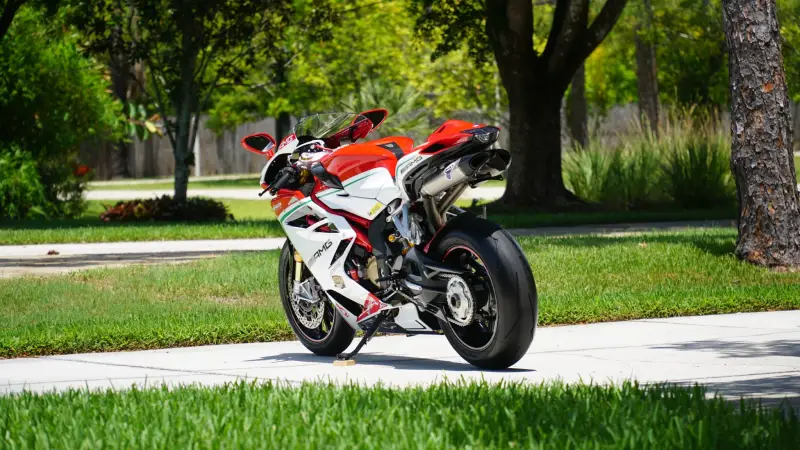 2015 MV Agusta F4 photo 23