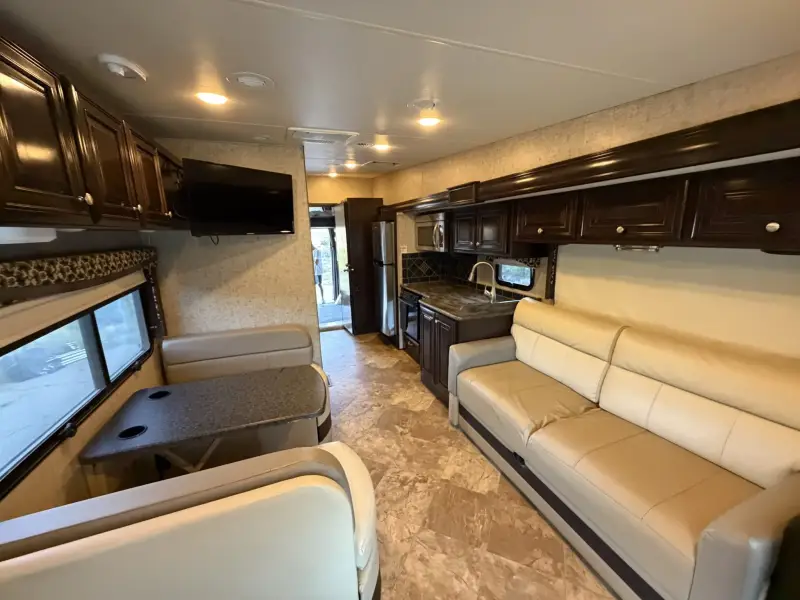 2017 Thor Outlaw 37BG photo 118