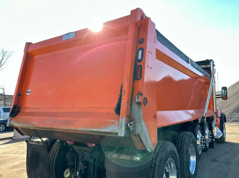 2021 Kenworth T880 photo 31