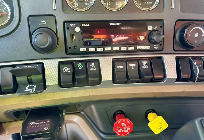 2021 Kenworth T880 photo 56