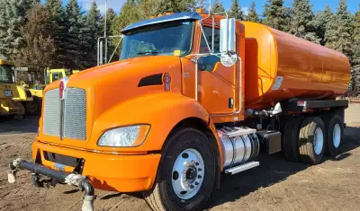 2022 Kenworth T370