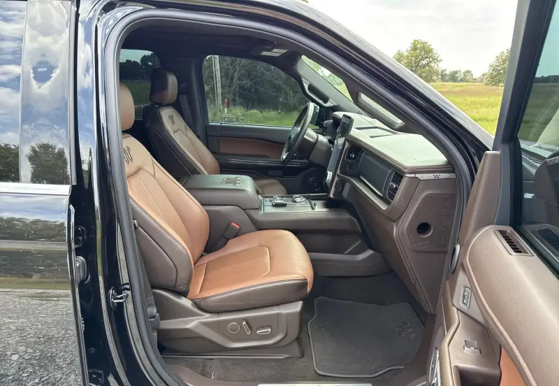 2024 Ford Expedition King Ranch photo 36