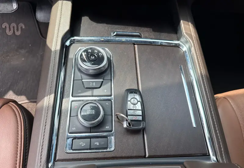 2024 Ford Expedition King Ranch photo 27