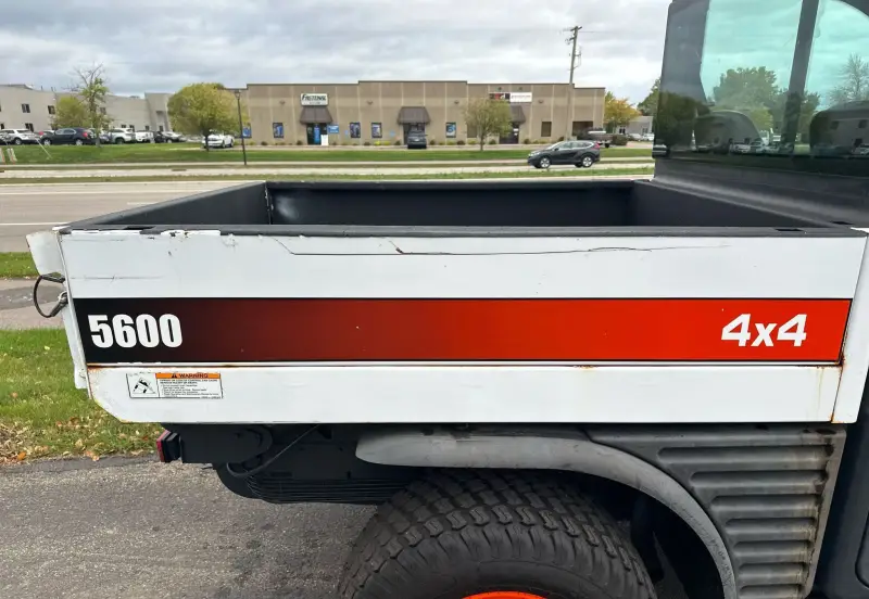 2014 Bobcat 5600 photo 26
