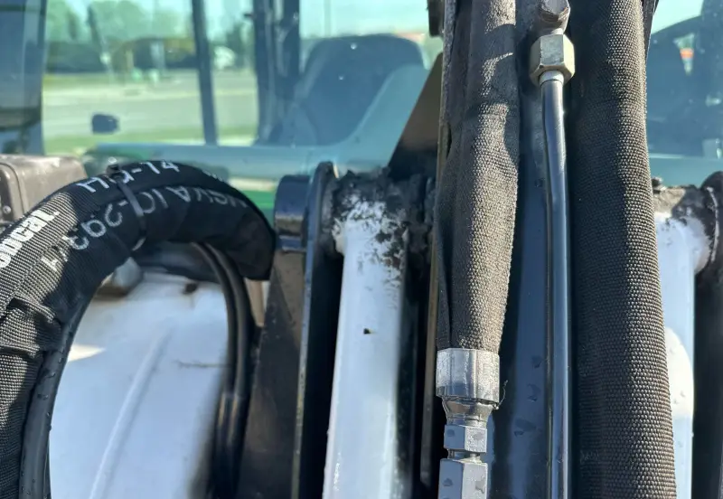 2016 Bobcat 5600 photo 34