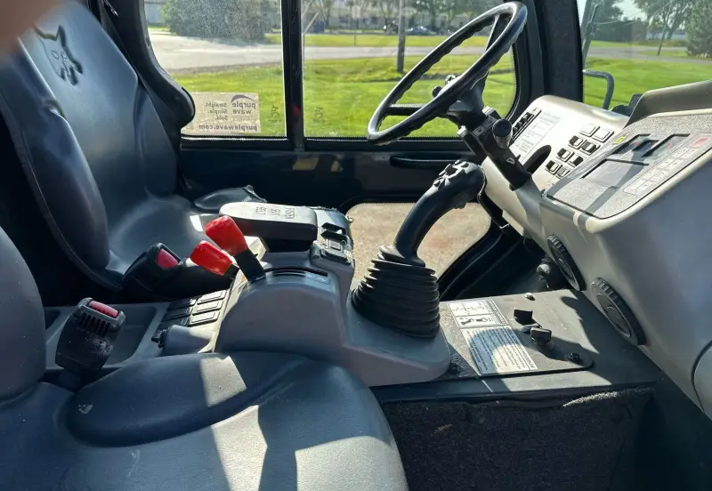 2016 Bobcat 5600 photo 73