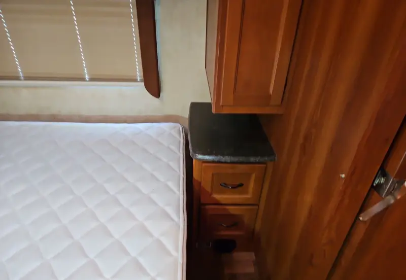 2012 Coachman Freelander 32BH photo 119