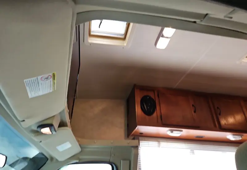2012 Coachman Freelander 32BH photo 10