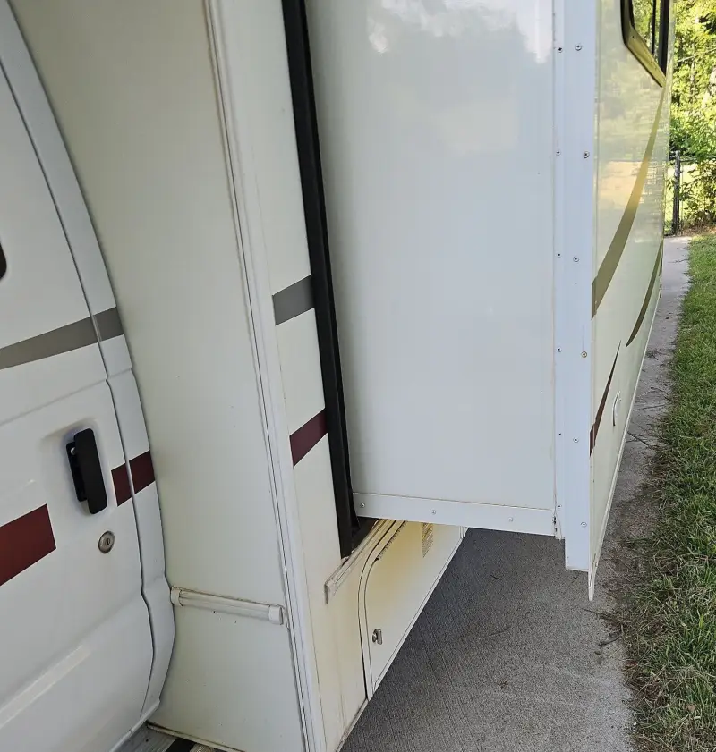 2012 Coachman Freelander 32BH photo 171