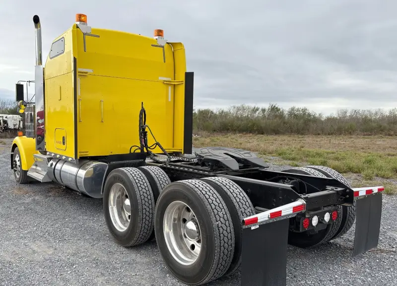 2021 Kenworth W900 photo 7