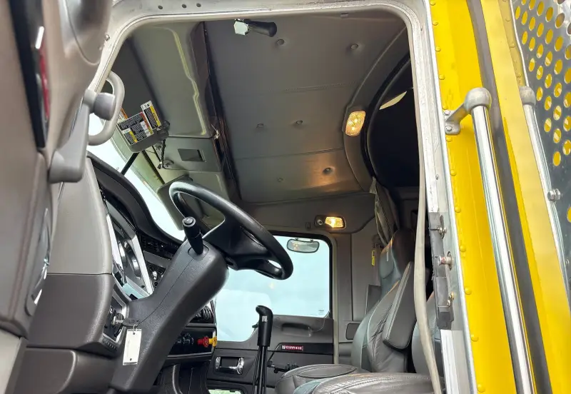 2021 Kenworth W900 photo 42