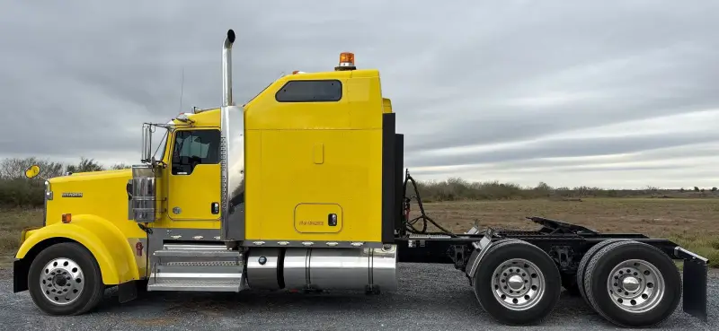 2021 Kenworth W900 photo 8