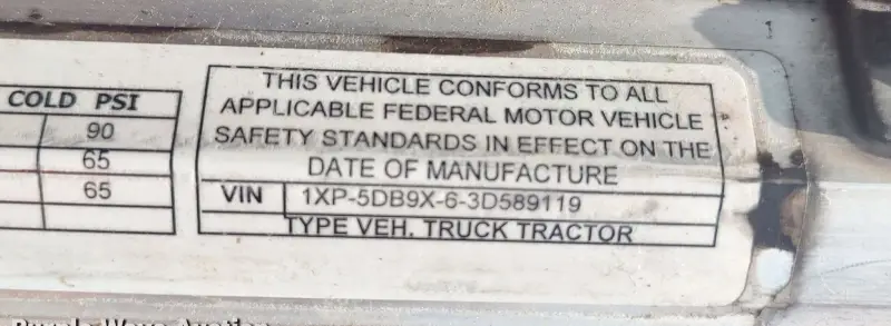 2003 Peterbilt 379 photo 85