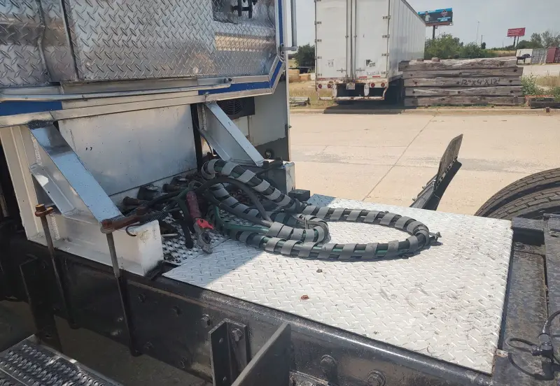2003 Peterbilt 379 photo 14