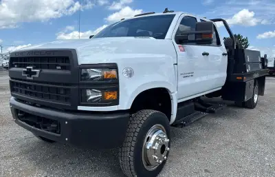 2022 Chevrolet Silverado 5500HD
