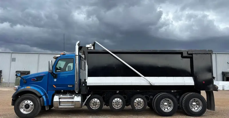 2017 Peterbilt 567 photo 8