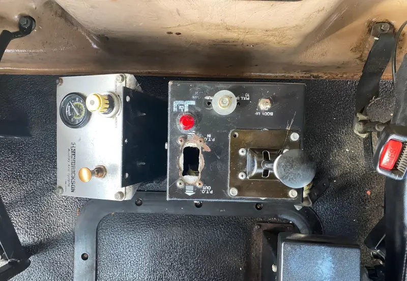 2005 Mack CV713 Granite photo 18