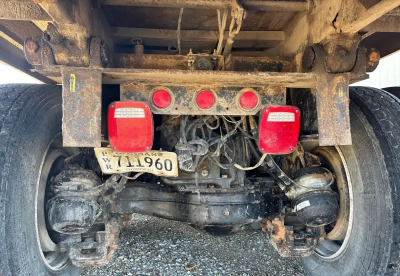 2015 Mack GU713 photo 32