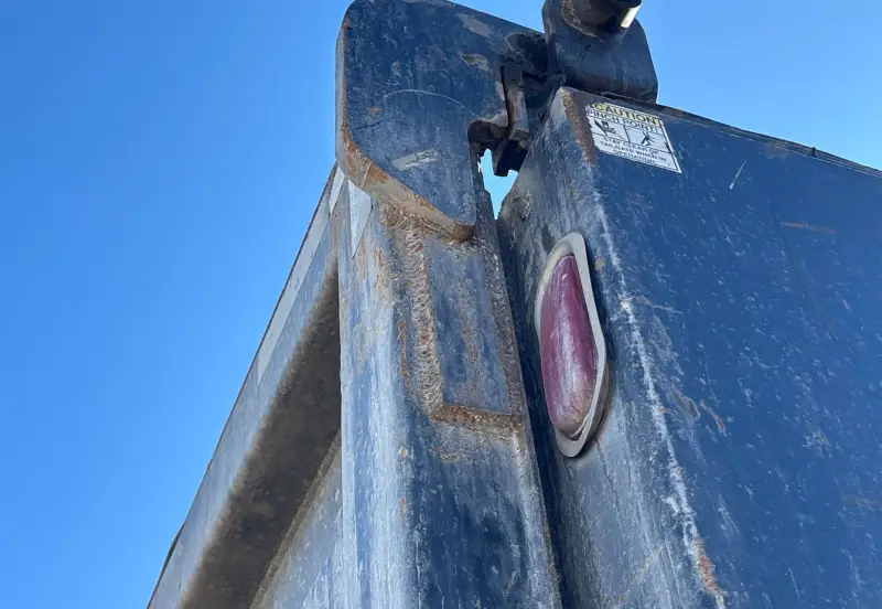 2015 Mack GU713 photo 19