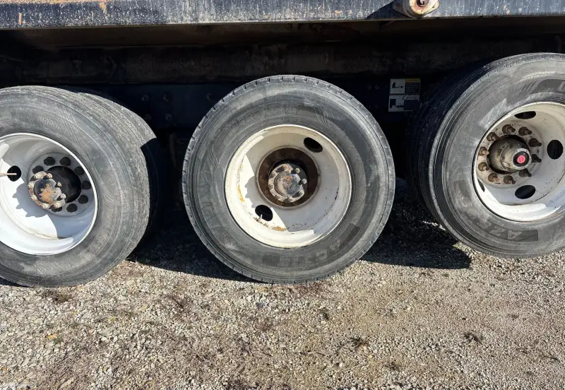 2015 Mack GU713 photo 71