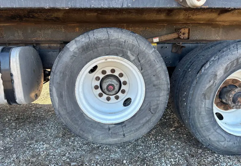 2015 Mack GU713 photo 79