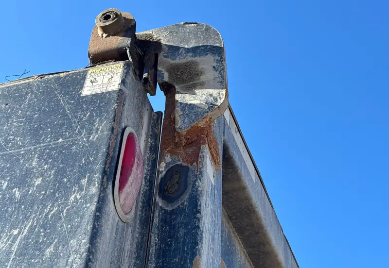 2015 Mack GU713 photo 16