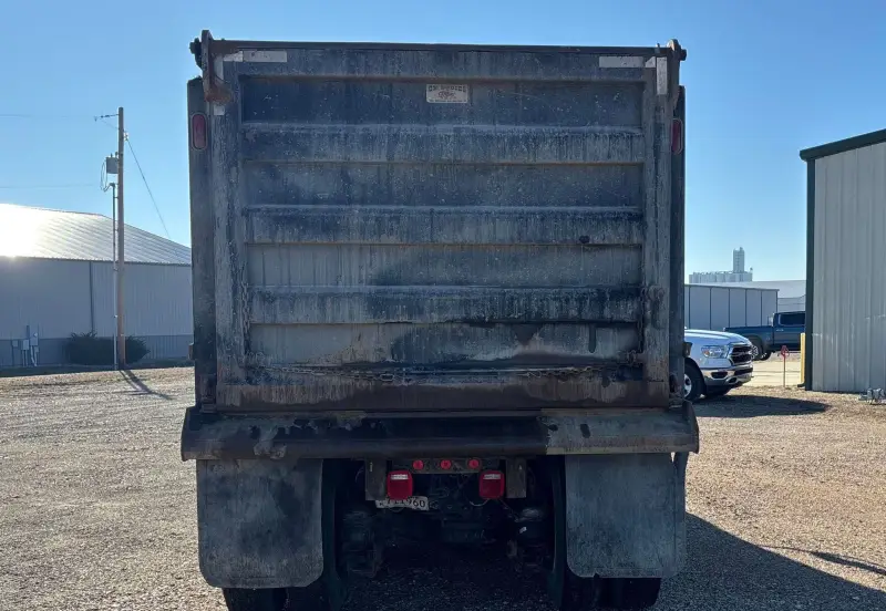 2015 Mack GU713 photo 6