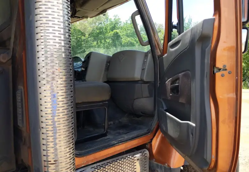 2013 International WorkStar 7600 photo 49