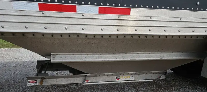 2023 Timpte Super Hopper photo 19