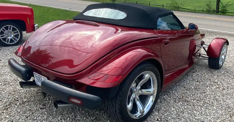 2002 Chrysler Prowler photo 5