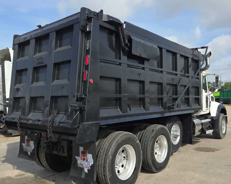 2013 Mack Granite GU713 photo 5