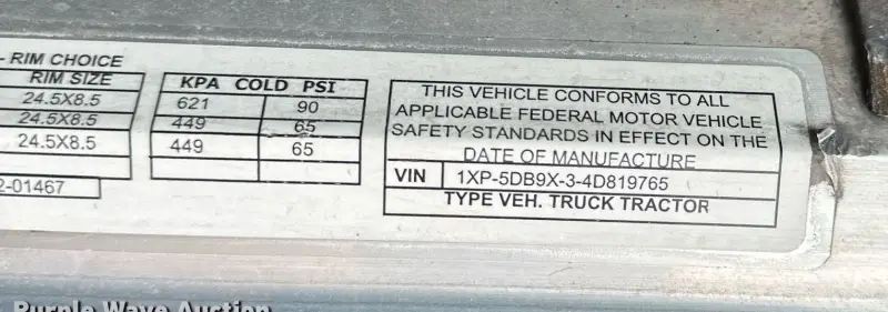 2004 Peterbilt 379 photo 71